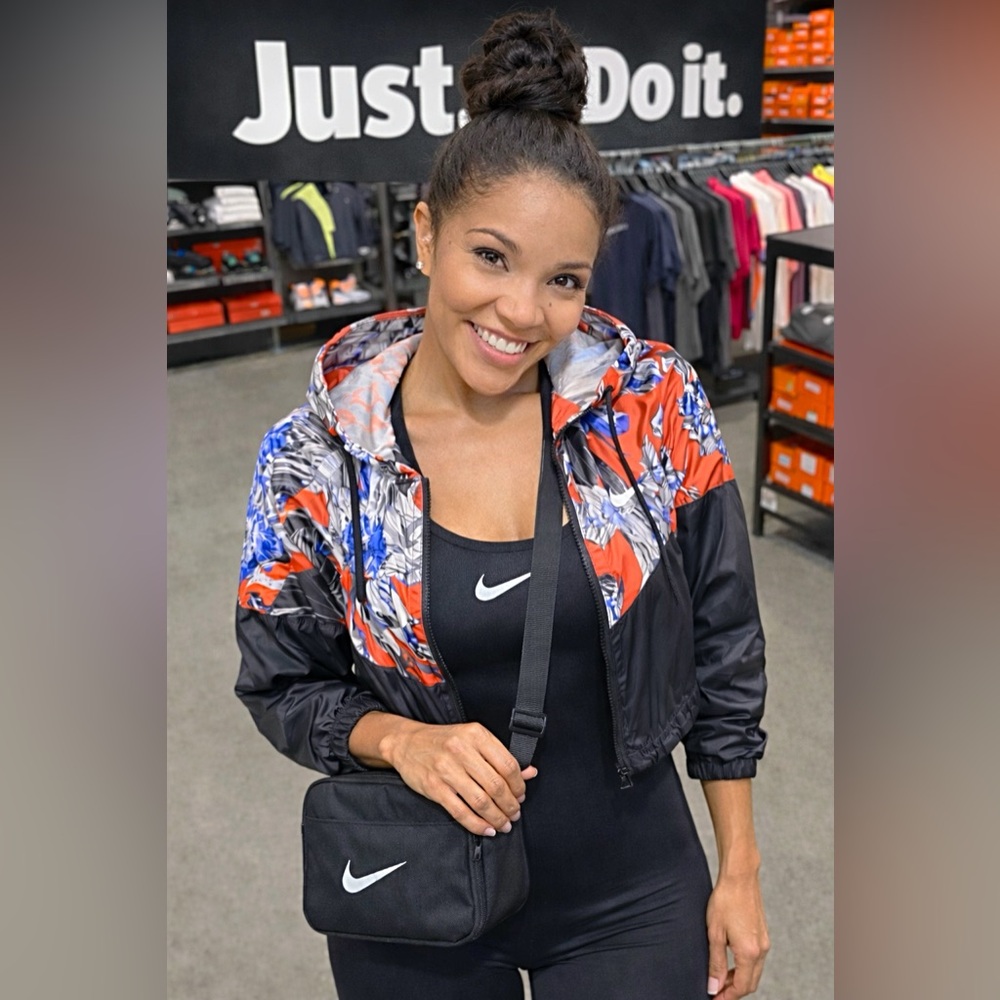 Nike Black Floral-Print Crop Bomber Jacket size medium